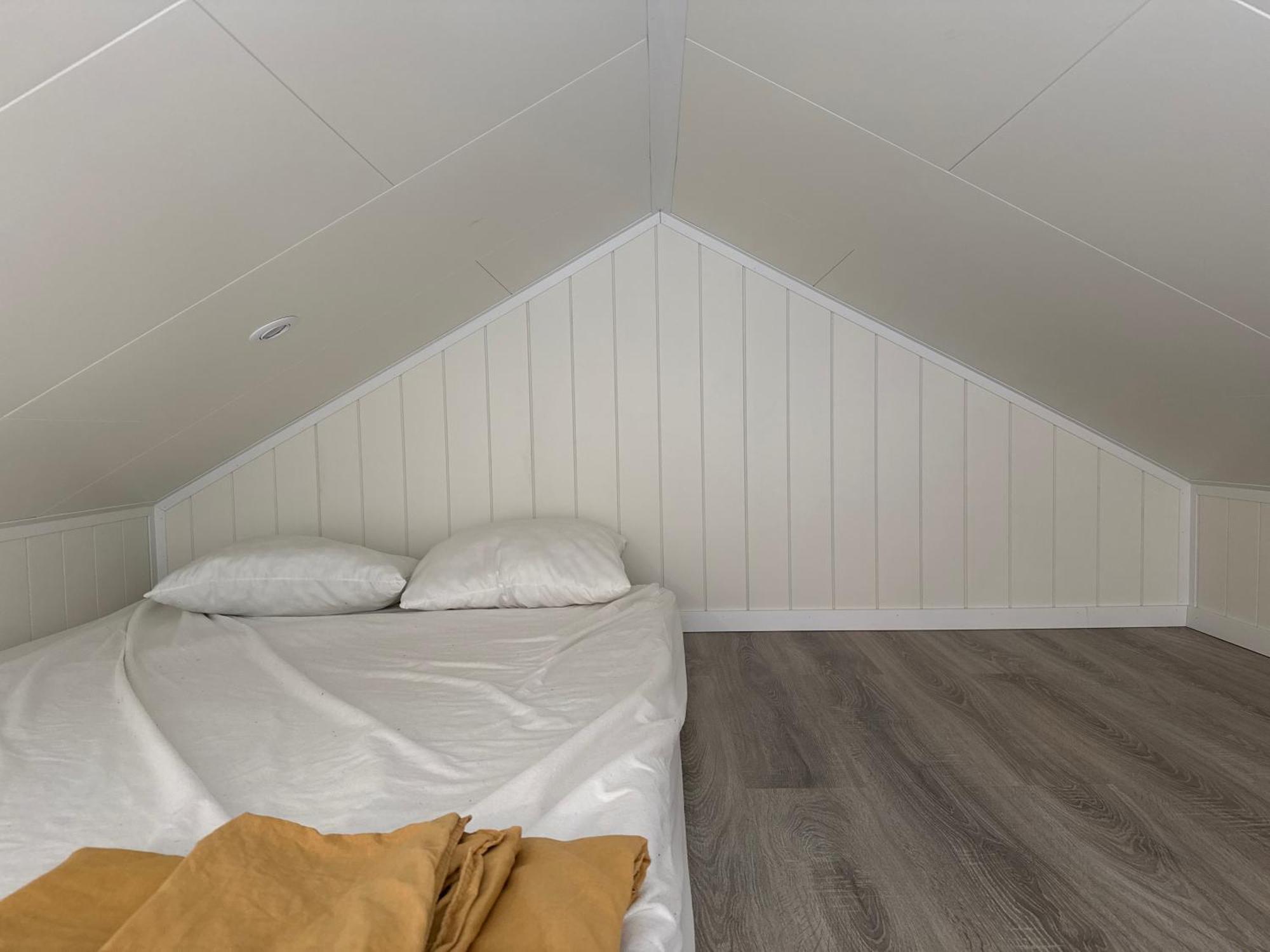 Cabin In The Forest With Spa Bath Västra Torup Exterior foto