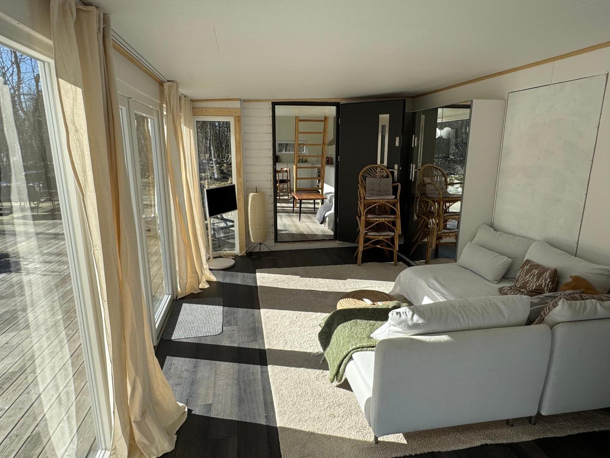 Cabin In The Forest With Spa Bath Västra Torup Exterior foto